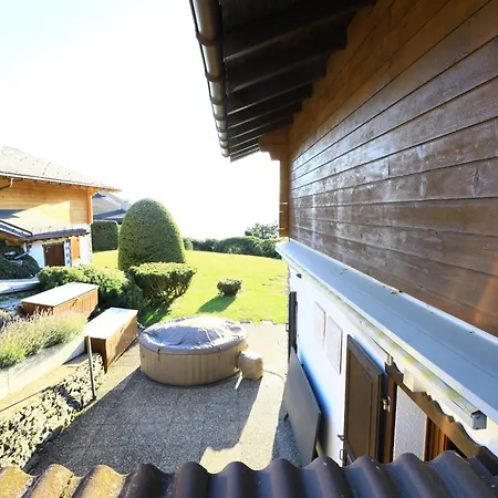 Maupiti Chalet *